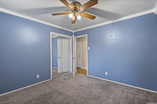 506 CORDOBA DR, Universal City, TX 78148