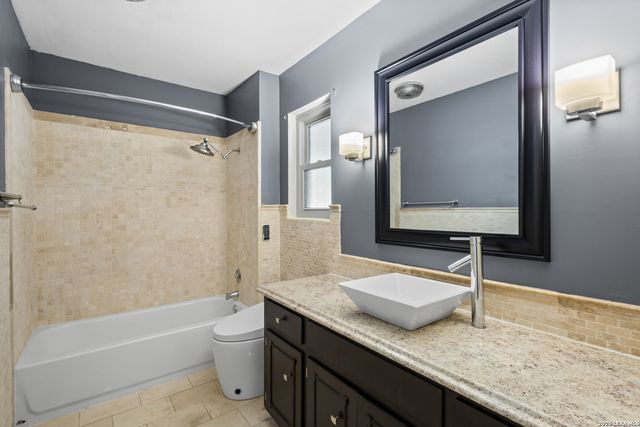 506 CORDOBA DR, Universal City, TX 78148