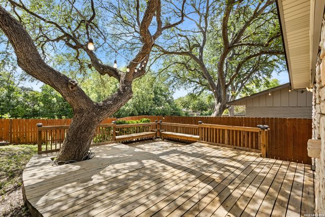 506 CORDOBA DR, Universal City, TX 78148
