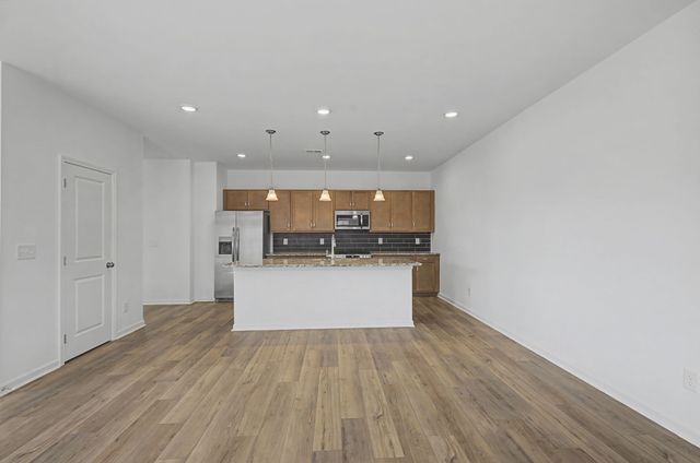 1395 English Oak Drive, Clarksville, TN 37043