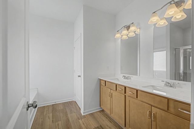 1395 English Oak Drive, Clarksville, TN 37043