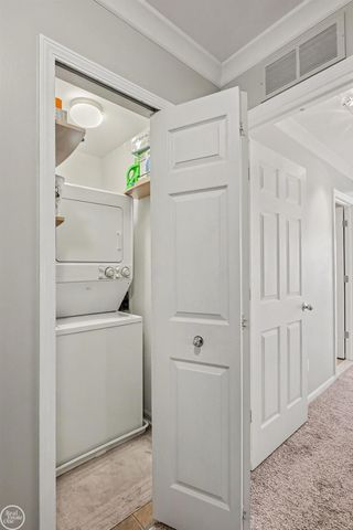 228 Wright Street UNIT 73, BLDG 401, Wixom, MI 48393