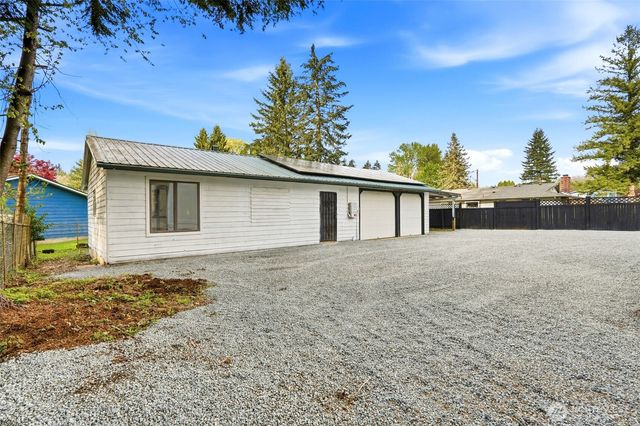 915 Dyer Road, Sultan, WA 98294