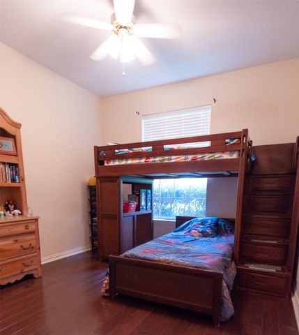 4821 Bellflower Way, Fort Worth, TX 76123