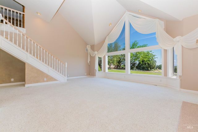 8864 Rim Rd, Nampa, ID 83686