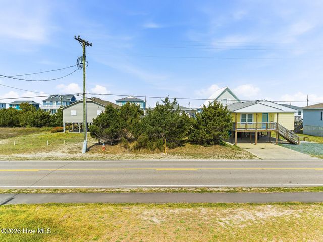 1332 S Anderson Boulevard, Holly Ridge, NC 28445