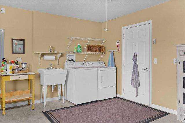 2019 ALTAMONTE WAY, The Villages, FL 32162