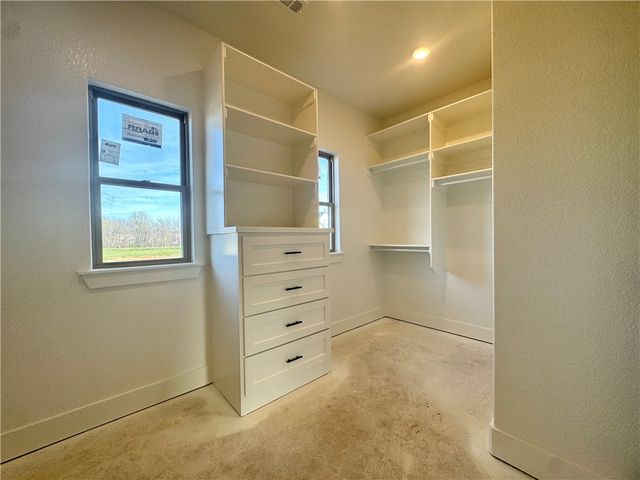 4800 SW Scarlet Oak Street, Bentonville, AR 72713