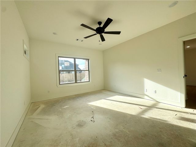 4800 SW Scarlet Oak Street, Bentonville, AR 72713