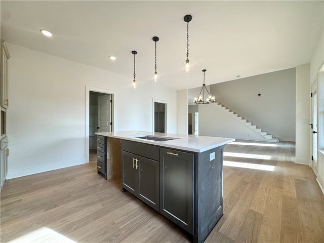 4800 SW Scarlet Oak Street, Bentonville, AR 72713