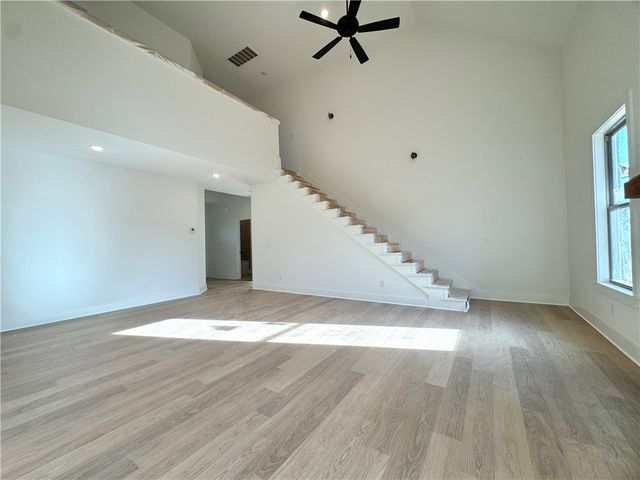 4800 SW Scarlet Oak Street, Bentonville, AR 72713