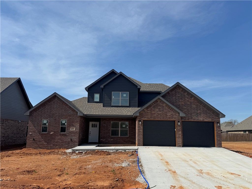 4800 SW Scarlet Oak Street, Bentonville, AR 72713