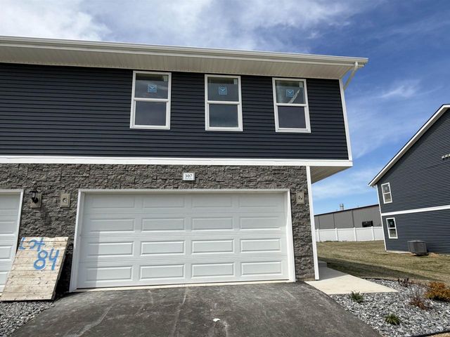 307 Alberts Drive, Belleville, WI 53508
