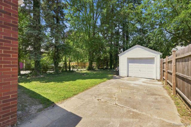 50 Eason Street, Detroit, MI 48203
