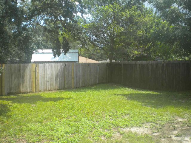 1361 Stanford Rd, Gulf Breeze, FL 32563