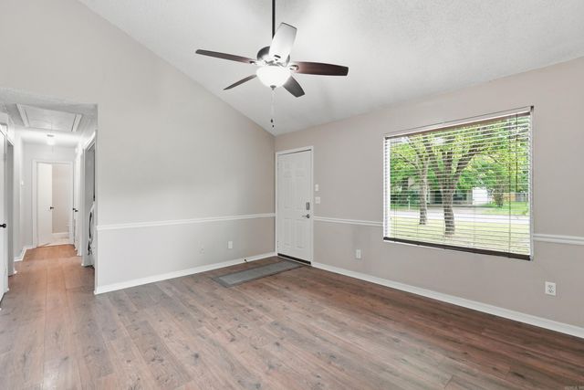 31 Brierwood Circle, Conway, AR 72034