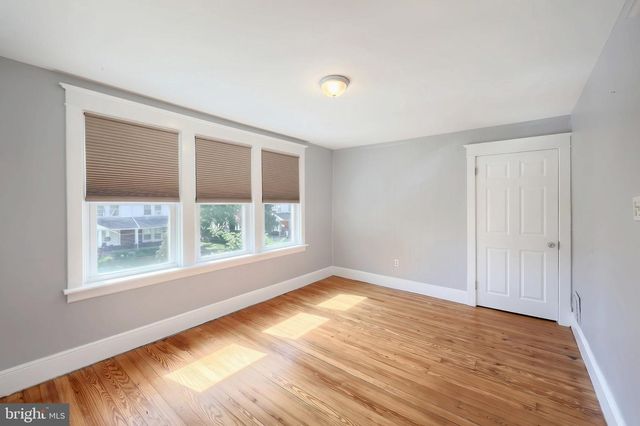 1409 1ST AVE, York, PA 17403