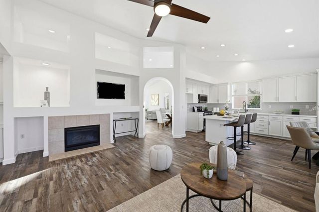 2177 Ceynowa Lane, San Jose, CA 95121