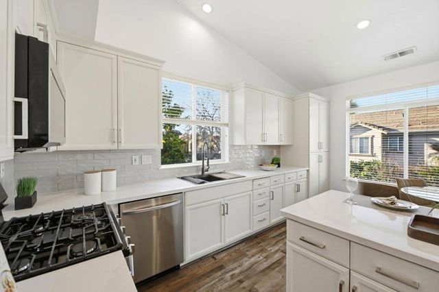 2177 Ceynowa Lane, San Jose, CA 95121