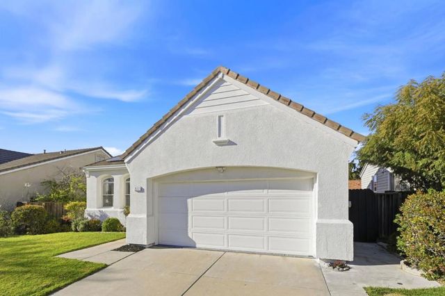 2177 Ceynowa Lane, San Jose, CA 95121