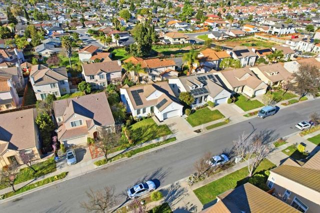 2177 Ceynowa Lane, San Jose, CA 95121