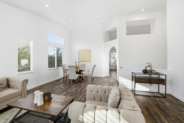 2177 Ceynowa Lane, San Jose, CA 95121