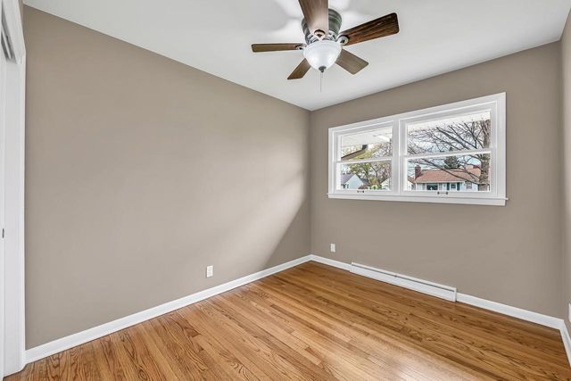7654 Seneca ROAD, Fox Point, WI 53217