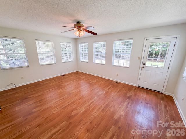 5100 Robinwood Drive, Charlotte, NC 28215