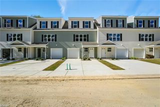 5004 Lacy CT, Suffolk, VA 23434