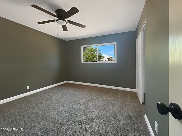 8201 E WHITTON Avenue, Scottsdale, AZ 85251