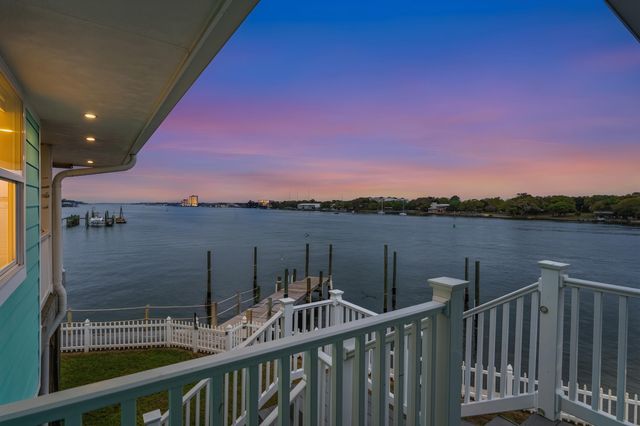 334 Bluefish Drive UNIT 1-6, Fort Walton Beach, FL 32548