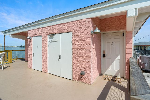 334 Bluefish Drive UNIT 1-6, Fort Walton Beach, FL 32548