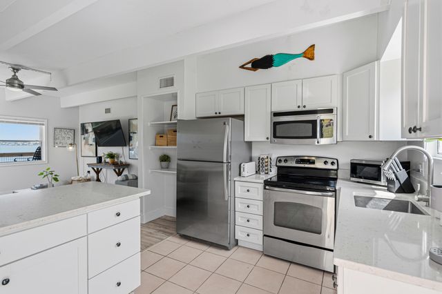 334 Bluefish Drive UNIT 1-6, Fort Walton Beach, FL 32548