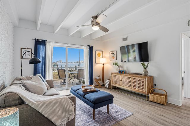 334 Bluefish Drive UNIT 1-6, Fort Walton Beach, FL 32548