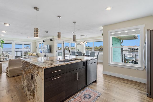 334 Bluefish Drive UNIT 1-6, Fort Walton Beach, FL 32548