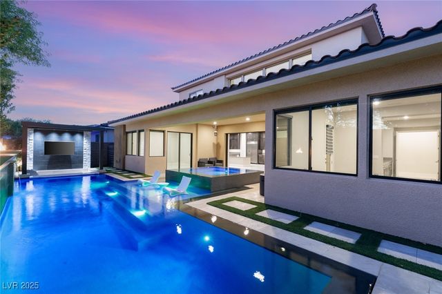 43 Garibaldi Way, Henderson, NV 89011