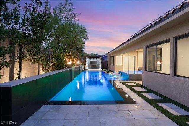 43 Garibaldi Way, Henderson, NV 89011