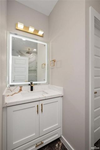 9510 N 71st Lane, Mcallen, TX 78573