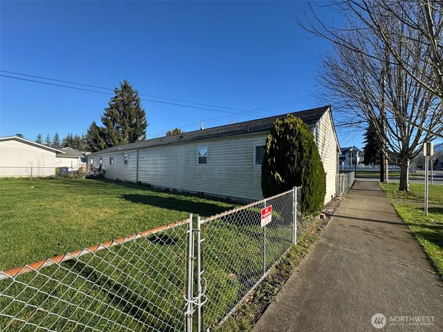 316 S Granite Avenue, Granite Falls, WA 98252