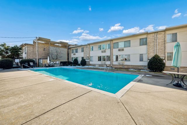 2020 Beech Ave Apt C20, Nashville, TN 37204