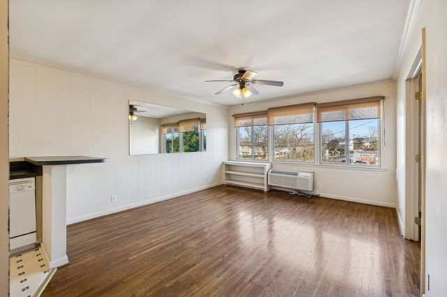 2020 Beech Ave Apt C20, Nashville, TN 37204