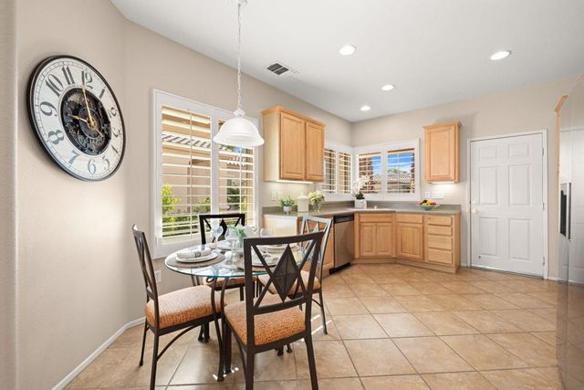 78670 Hampshire Avenue, Palm Desert, CA 92211
