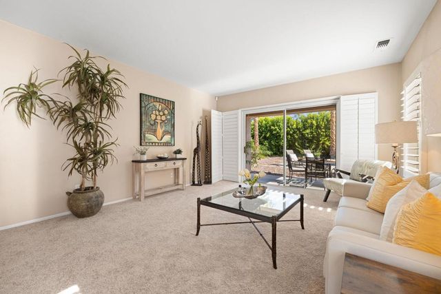 78670 Hampshire Avenue, Palm Desert, CA 92211