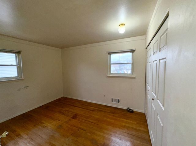 13467 Charlotte Avenue, Warren, MI 48089