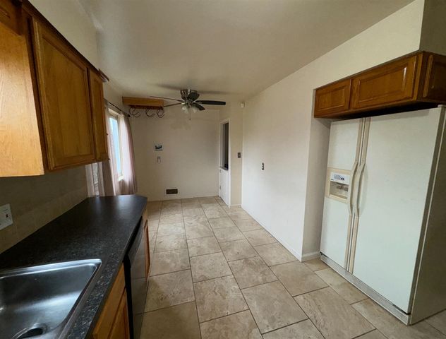 13467 Charlotte Avenue, Warren, MI 48089