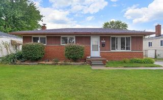 13467 Charlotte Avenue, Warren, MI 48089
