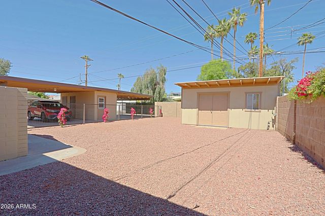 3618 E MONTECITO Avenue, Phoenix, AZ 85018