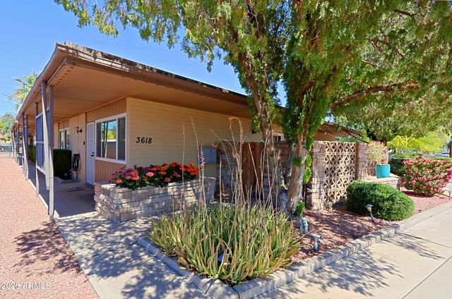 3618 E MONTECITO Avenue, Phoenix, AZ 85018