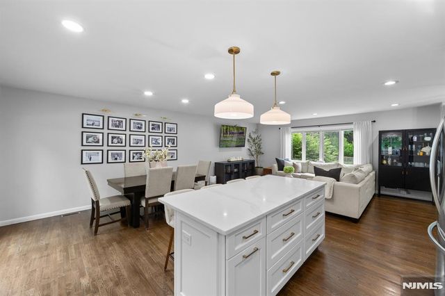 34 N Middletown Road, Montvale, NJ 07645
