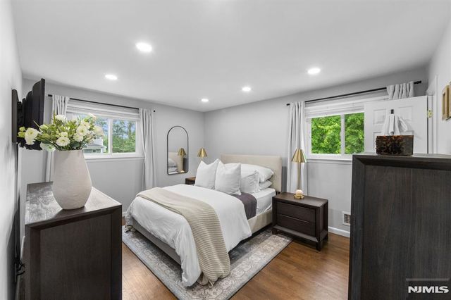 34 N Middletown Road, Montvale, NJ 07645